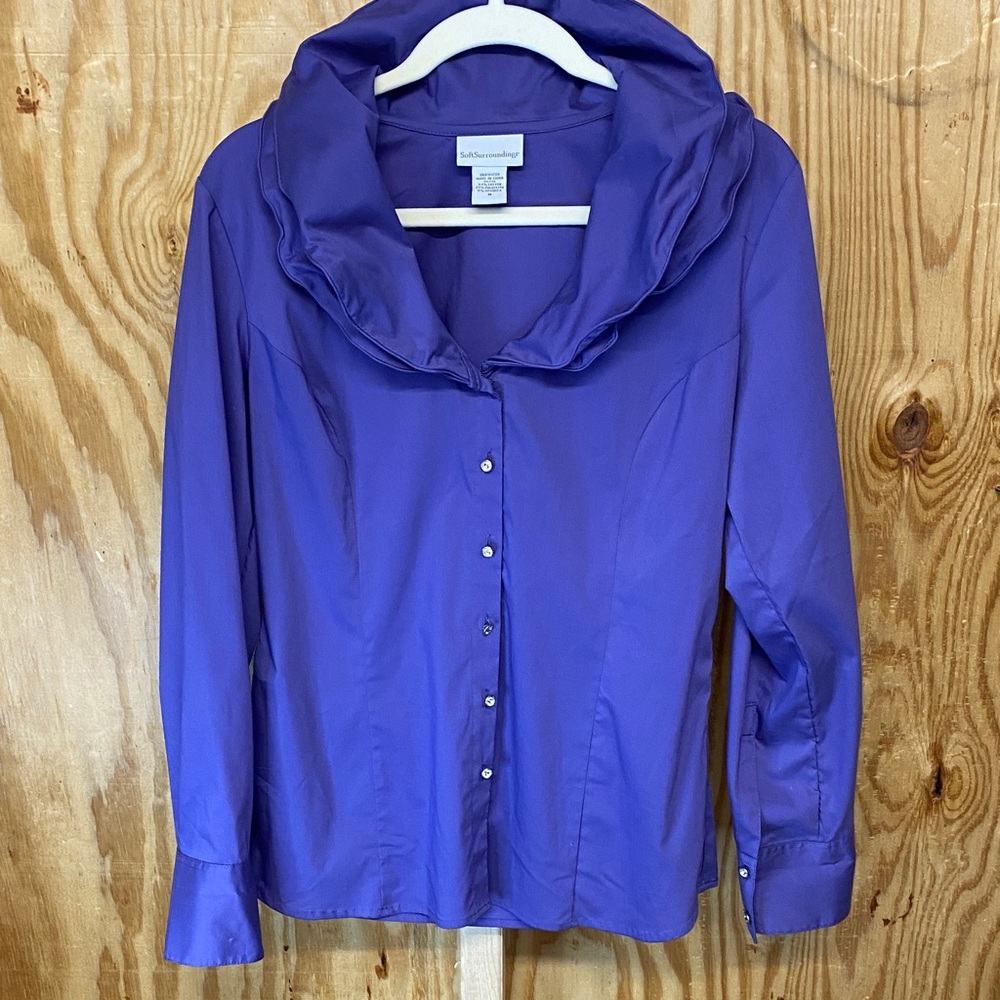Soft Surroundings size M long sleeve blouse